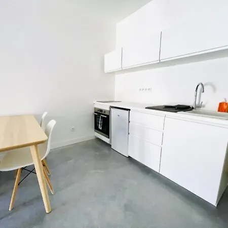 Bel Ecrin T2 35m2 Gare/centre Lägenhet *